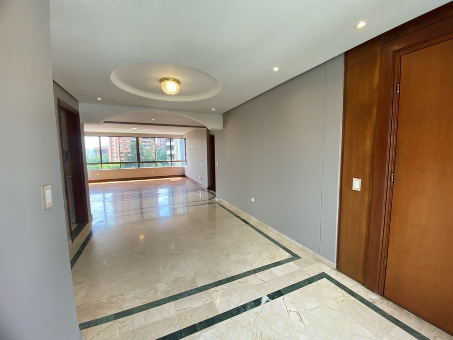 Exclusive 3-Bedroom Apartment with Private Elevator for Sale in El Poblado